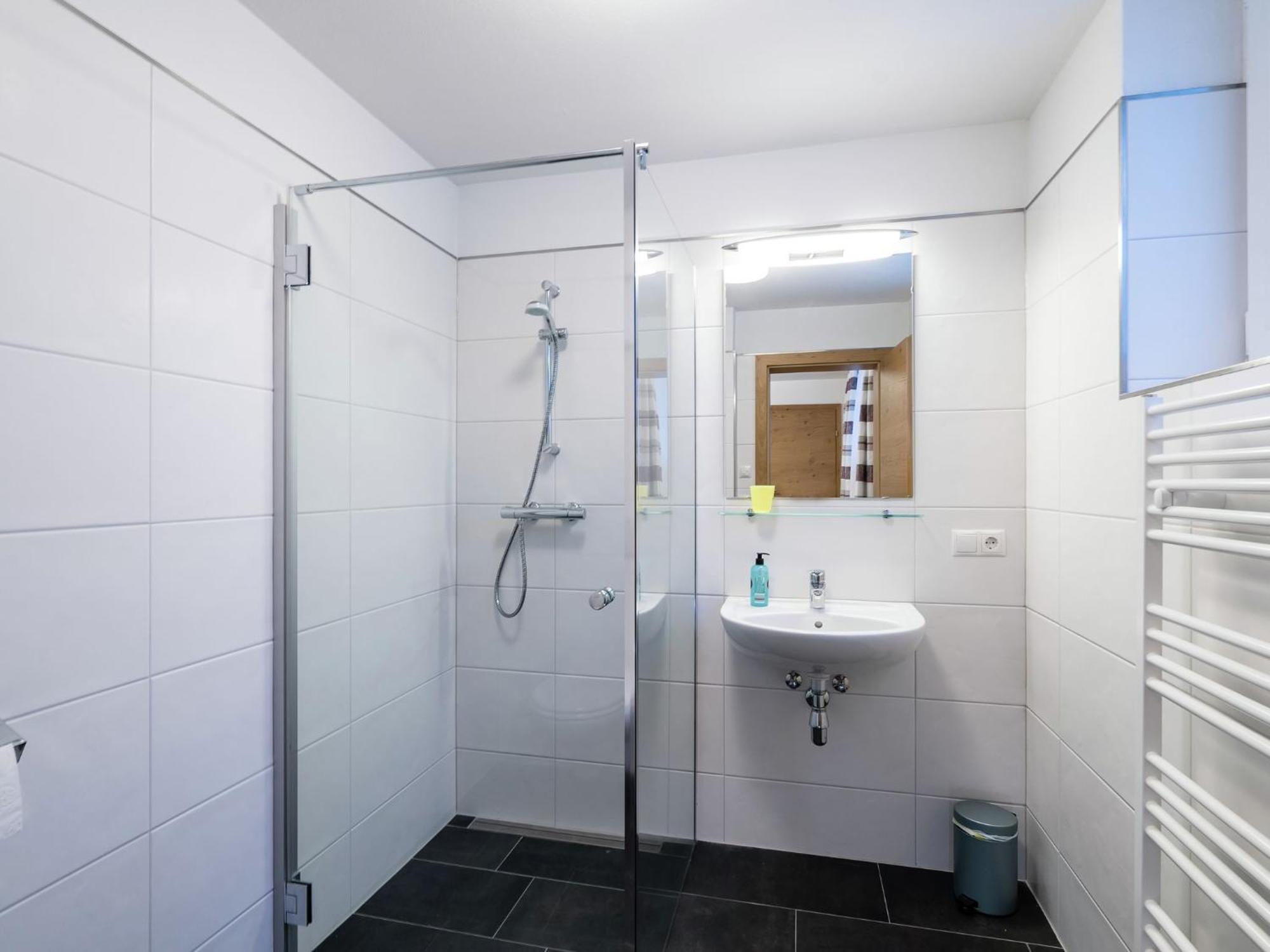Modern Holiday Home In Leogang With Private Sauna Extérieur photo